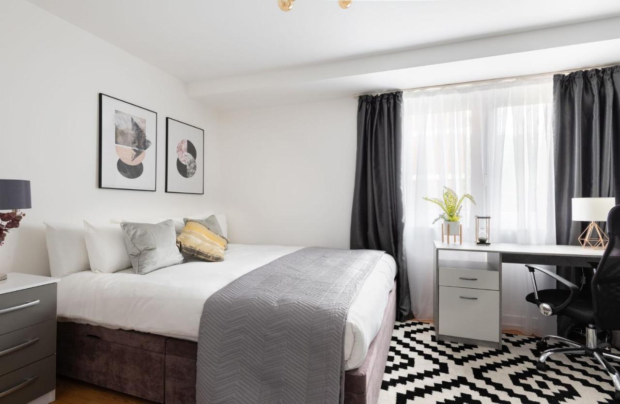Spacious And Modern 4 Bed Apartment Next To Borough Station Londra Exterior foto