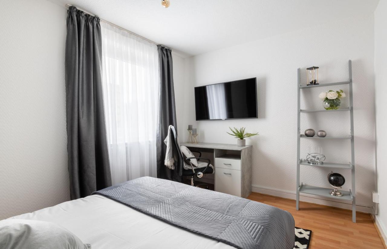 Spacious And Modern 4 Bed Apartment Next To Borough Station Londra Exterior foto